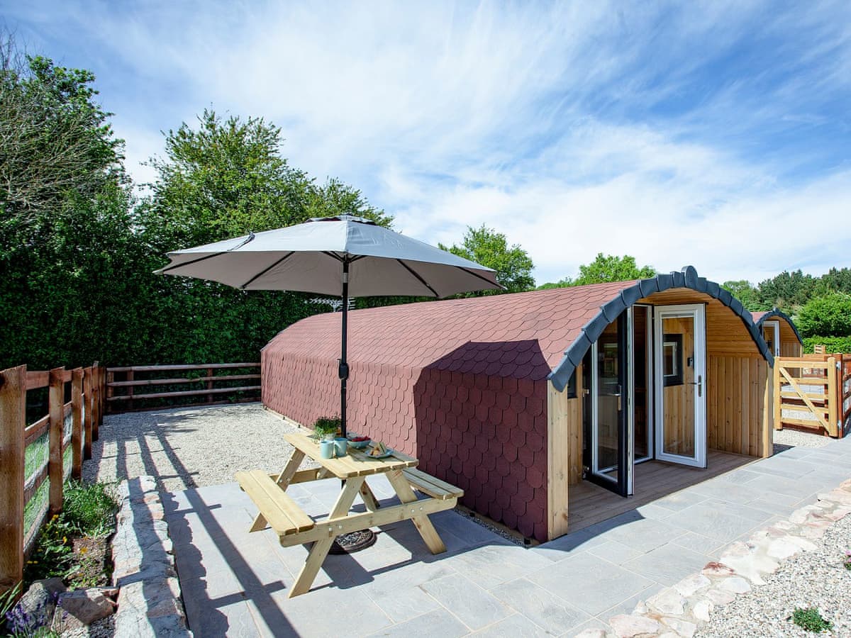 The Smithy - Glamping Pod 2 — stay in Newton Abbot
